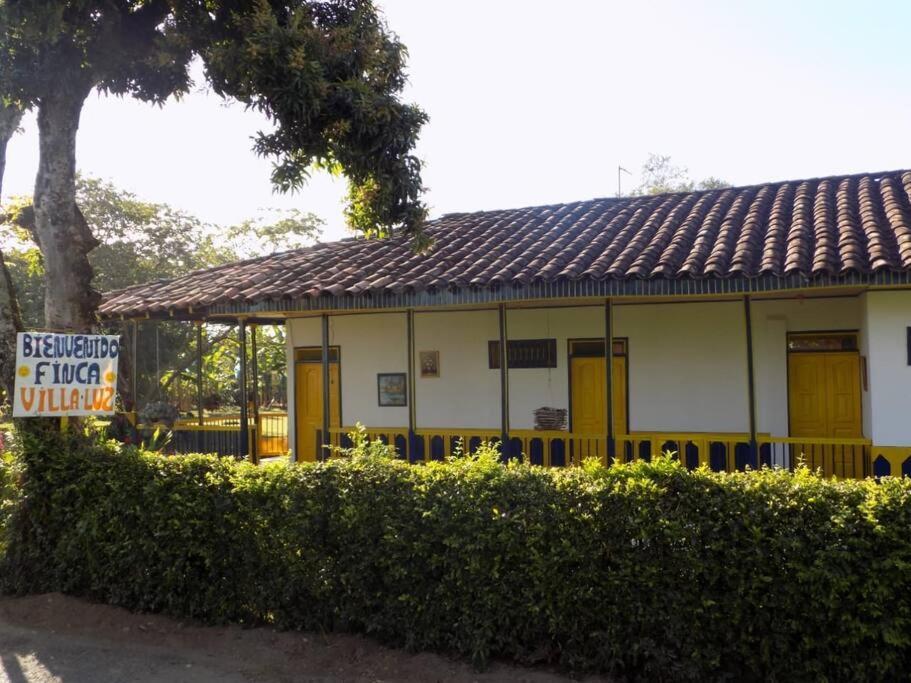 Casa Finca Villa Luz A 800 Mts Del Parque Del Cafe مونتينيغرو المظهر الخارجي الصورة