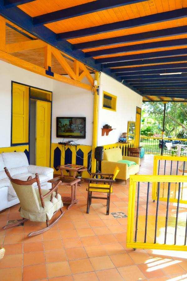 Casa Finca Villa Luz A 800 Mts Del Parque Del Cafe مونتينيغرو المظهر الخارجي الصورة