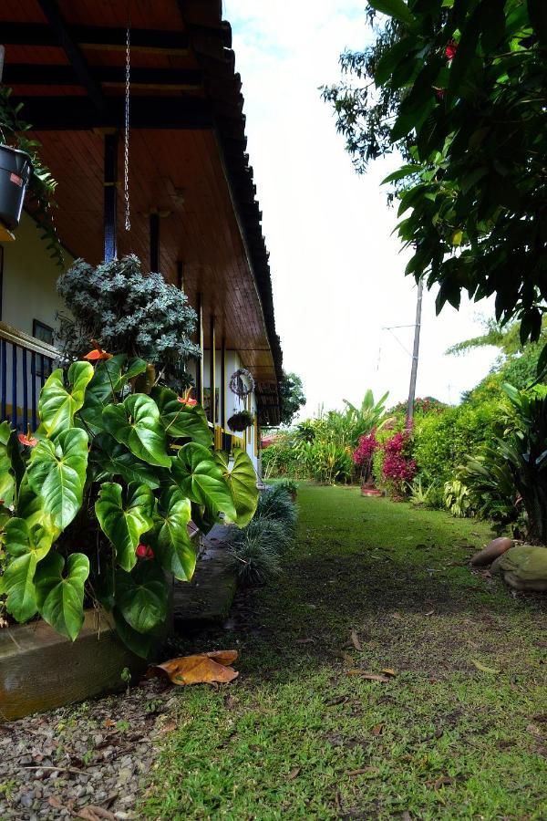 Casa Finca Villa Luz A 800 Mts Del Parque Del Cafe مونتينيغرو المظهر الخارجي الصورة