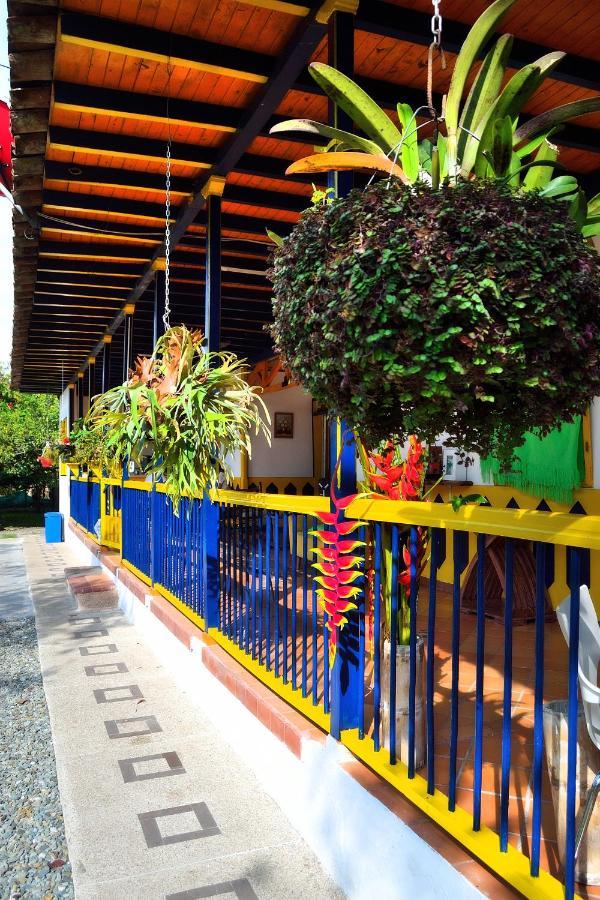 Casa Finca Villa Luz A 800 Mts Del Parque Del Cafe مونتينيغرو المظهر الخارجي الصورة