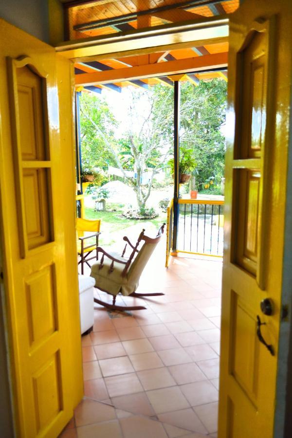 Casa Finca Villa Luz A 800 Mts Del Parque Del Cafe مونتينيغرو المظهر الخارجي الصورة